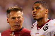 EAST RUTHERFORD, NJ - SEPTEMBER 04: Head coach Jim Zorn talks with his quarterback Jason Campbell #17 of the Washington Redskins on the sidelines during a game agianst the New York Giants at Giants Stadium on September 4, 2008 in East Rutherford, New Jersey (Photo by Jim McIsaac/Getty Images) 