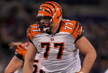BALTIMORE - NOVEMBER 11:  Offensive lineman Andrew Whitworth #77 of the Cincinnati Bengals plays against the Baltimore Ravens at M&T Bank Staduim on November 11, 2007 in Baltimore, Maryland. Cincinnati defeated Baltimore 21-7.  (Photo by Doug Pensinger/Getty Images)