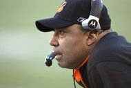 CINCINNATI - DECEMBER 28:  Head coach Marvin Lewis of the Cincinnati Bengals watches the action during the NFL game against the Kansas City Chiefs on December 28, 2008 at Paul Brown Stadium in Cincinnati, Ohio.  (Photo by Andy Lyons/Getty Images)