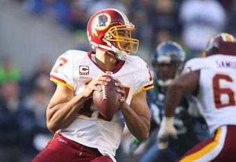 SEATTLE - NOVEMBER 23:  Quarterback Jason Campbell #17 of the Washington Redskins looks to pass the ball downfield during the game against the Seattle Seahawks on November 23, 2008 at Qwest Field in Seattle, Washington. (Photo by Otto Greule Jr/Getty Images)