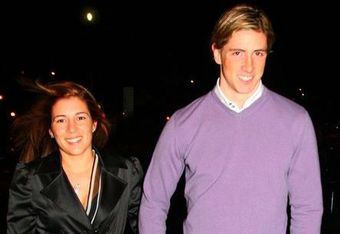 Fernando-torres-and-olalla-domi_crop_340x234