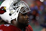 TAMPA, FL - FEBRUARY 01:  Levi Brown #75 of the Arizona Cardinals walks off the field dejected after the Cardinals lost 27-23 to the Pittsburgh Steelers during Super Bowl XLIII on February 1, 2009 at Raymond James Stadium in Tampa, Florida.  (Photo by Chris Graythen/Getty Images)