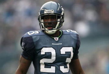SEATTLE - NOVEMBER 16:  Marcus Trufant #23 of the Seattle Seahawks repares to defend against the Arizona Cardinals at Qwest Field on November 16, 2008 in Seattle, Washington.  (Photo by Jonathan Ferrey/Getty Images)