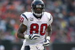 CLEVELAND - NOVEMBER 23:  Andre Johnson #80 of the Houston Texans jogs on the field during the NFL game against the Cleveland Browns at Cleveland Browns Stadium on November 23, 2008 in Cleveland, Ohio.  (Photo by Andy Lyons/Getty Images)