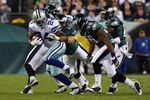 PHILADELPHIA - DECEMBER 28:  Marion Barber #24 of the Dallas Cowboys runs the ball against the Philadelphia Eagles on December 28, 2008 at Lincoln Financial Field in Philadelphia, Pennsylvania.  (Photo by Jim McIsaac/Getty Images)
