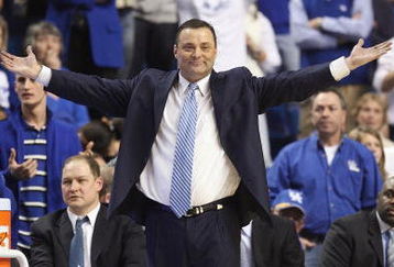 LEXINGTON, KY - FEBRUARY 28:  Head coach Billy Gillispie of the Kentucky Wildcats reacts during the SEC game against the LSU Tigers at Rupp Arena on February 28, 2009 in Lexington, Kentucky.  (Photo by Andy Lyons/Getty Images)