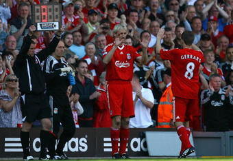 LIVERPOOL, ENGLAND - MAY 24:  Sami Hyypia of Liverpool replaces Steven Gerrard to play his last game for Liverpool in the Barclays  Premier League match between Liverpool and Tottenham Hotspur at Anfield on May 24, 2009 in Liverpool, England.  (Photo by Alex Livesey/Getty Images)