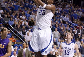 LEXINGTON, KY - FEBRUARY 28:  Jodie Meeks #23 of the Kentucky Wildcats shoots the ball during the SEC game against the LSU Tigers at Rupp Arena on February 28, 2009 in Lexington, Kentucky.  LSU won 73-70.  (Photo by Andy Lyons/Getty Images)