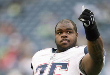 SEATTLE - DECEMBER 07:  Vince Wilfork #75 of the New England Patriots warms-up on the field before the game against the Seattle Seahawks on December 7, 2008 at Qwest Field in Seattle, Washington. The Patriots defeated the Seahawks 24-21. (Photo by Otto Greule Jr/Getty Images)