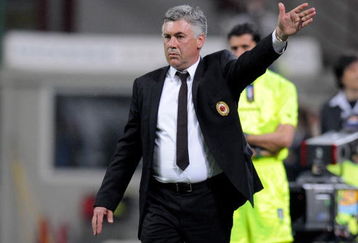 MILAN, ITALY - MARCH 10:  Manager of AC Milan Carlo Ancelotti reacts during the Serie A match between FC Juventus and  AC Milan at the Meazza Stadium on May 10, 2009 in Milan, Italy. (Photo by New Press/Getty Images)