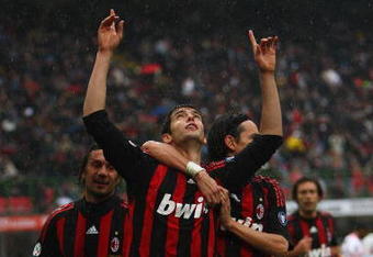 MILAN, ITALY - APRIL 26:  Kaka (C) of Milan celebrates scoring his second goal with Filippo Inzaghi (R) during the Serie A match between AC Milan and US Citta di Palermo at the San Siro Stadium on April 26, 2009 in Milan,Italy.  (Photo by Michael Steele/Getty Images)