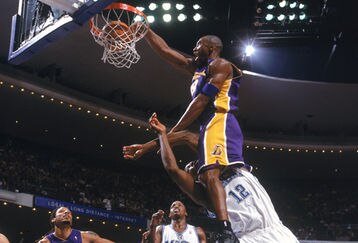 Kobe_bryant_dwight_howard_feature