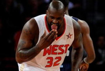 PHOENIX - FEBRUARY 15:  Shaquille O'Neal #32 of the Western Conference runs up court after a basket during the 58th NBA All-Star Game, part of 2009 NBA All-Star Weekend at US Airways Center on February 15, 2009 in Phoenix, Arizona.  NOTE TO USER: User expressly acknowledges and agrees that, by downloading and or using this photograph, User is consenting to the terms and conditions of the Getty Images License Agreement.  (Photo by Kevork Djansezian/Getty Images)
