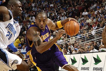 Nba_lal_kobe_drives_against_orl_feature
