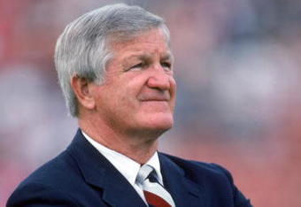 LOS ANGELES - DECEMBER 6:  Hall of Famer and former Raiders quarterback, George Blanda, attends the game between the Buffalo Bills and the Los Angeles Raiders at the Los Angeles Memorial Coliseum on December 6, 1987 in Los Angeles, California.  The Raiders won 34-21.  (Photo by George Rose/Getty Images)