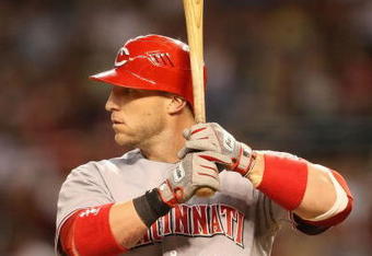 PHOENIX - MAY 12:  Laynce Nix #17 of the Cincinnati Reds bats against the Arizona Diamondbacks during the major league baseball game at Chase Field on May 12, 2009 in Phoenix, Arizona.  The Reds defeated the Diamondbacks 3-1.  (Photo by Christian Petersen/Getty Images)