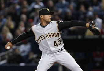 ATLANTA - MARCH 31: Pitcher Ian Snell #45 of the Pittsburgh Pirates throws a pitch during the game on Opening Day against the Atlanta Braves at Turner Field March 31, 2008 in Atlanta, Georgia.  (Photo by Mike Zarrilli/Getty Images)