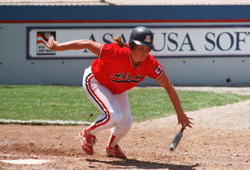 30 MAY 1994:  JENNY DALTON OF THE ARIZONA WILDCATS IN ACTION AGAINST CAL STATE NORTHRIDGE DURING THE 1994 NCAA WOMENS DIVISION 1 SOFTBALL CHAMPIONSHIP AT THE ASA HALL OF FAME STADIUM, OKLAHOMA CITY,  OKLAHOMA. Mandatory Credit: Todd Rosenberg/ALLSPORT