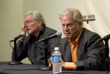 SAN FRANCISCO - SEPTEMBER 21:   San Francisco Giants Senior Vice President and General Manager Brian Sabean (L) and President and Managing General Partner Peter Magowan at a press conference announcing the Giants will not bring Barry Bonds back for the Giants 2008 season September 21, 2007 in San Francisco, California. Barry Bonds played for 15 years with the Giants and became the all-time home run leader after breaking Hank Aaron's record this year. Bonds made no indication in his statement on his website that he would be retiring.  (Photo by David Paul Morris/Getty Images)