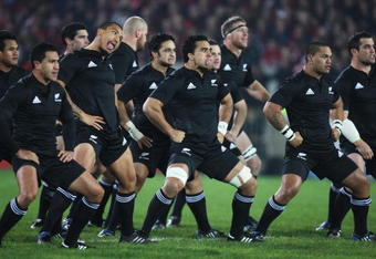 LIMERICK, IRELAND - NOVEMBER 18:  (L to R) Mils Muliaina, Hosea Gear, Ben Franks, Piri Weepu, Liam Messam, Alby Mathewson, Brad Thorn, Hikawera Elliot and Cory Flynn of the All Blacks perform the Haka prior to the Munster V New Zealand All Blacks rugby match at Thomond Park on November 18, 2008 in Limerick, Ireland.  (Photo by Ross Land/Getty Images)