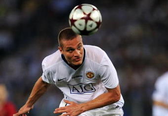 ROME - MAY 27:  Nemanja Vidic of Manchester United heads the ball during the UEFA Champions League Final match between Barcelona and Manchester United at the Stadio Olimpico on May 27, 2009 in Rome, Italy.  (Photo by Shaun Botterill/Getty Images)