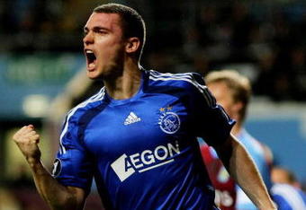 BIRMINGHAM, UNITED KINGDOM - OCTOBER 23:  Ajax defender Thomas Vermaelen celebrates after scoring the first Ajax goal during the UEFA Cup Group E match between Aston Villa and Ajax at Villa Park on October 23 2008 in Birmingham, England.  (Photo by Stu Forster/Getty Images)