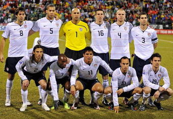 COLUMBUS, OH - FEBRUARY 11:  U.S. Men's National Team poses for a photo before the game against Mexico  during a FIFA 2010 World Cup qualifying match in the CONCACAF region on February 11, 2009 at Columbus Crew Stadium in Columbus, Ohio. Top Row L-R: Clint Dempsey #8, Oguchi Onyewu #5, Tim Howard #1, Sacha Kljestan #16, Michael Bradley #4, Carlos Bocanegra #3; Bottom Row L-R: Frankie Hejduk #2, DaMarcus Beasley #7, Brian Ching #11, Landon Donovan #10, Heath Pearce #15. (Photo by Jamie Sabau/Getty Images)
