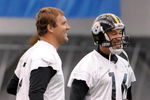PITTSBURGH - MAY 01:  Ben Roethlisberger #7 of the Pittsburgh Steelers jokes with Charlie Batch #16 during rookie training at the Pittsburgh Steelers Practice Facility on May 1, 2009 in Pittsburgh, Pennsylvania.  (Photo by Joe Sargent/Getty Images)