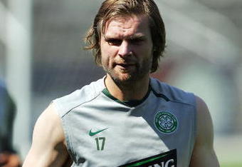COMMERCE CITY, CO - JULY 17:  Steven Pressley #17 of Glasgow Celtic FC jogs during a training session at Dick's Sporting Goods Park on July 17, 2007 in Commerce City, Colorado.  (Photo by Doug Pensinger/Getty Images)