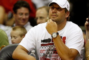 CLEVELAND - MAY 28:  Ben Roethlisberger of the Pittsburgh Steelers attends Game Five of the Eastern Conference Finals between the Cleveland Cavaliers and the Orlando Magic during the 2009 Playoffs at Quicken Loans Arena on May 28, 2009 in Cleveland, Ohio. NOTE TO USER: User expressly acknowledges and agrees that, by downloading and or using this photograph, User is consenting to the terms and conditions of the Getty Images License Agreement  (Photo by Gregory Shamus/Getty Images)