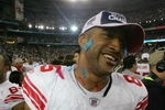 GLENDALE, AZ - FEBRUARY 03:  Wide receiver David Tyree #85 of the New York Giants reacts after the Giants defeated the New England Patriots 17-14 during Super Bowl XLII on February 3, 2008 at the University of Phoenix Stadium in Glendale, Arizona.  (Photo by Streeter Lecka/Getty Images)