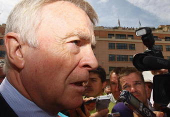 MONTE CARLO, MONACO - MAY 24:  FIA President Max Mosley is surrounded by the media as he arrives in the paddock before the Monaco Formula One Grand Prix at the Monte Carlo Circuit on May 24, 2009 in Monte Carlo, Monaco.  (Photo by Paul Gilham/Getty Images)