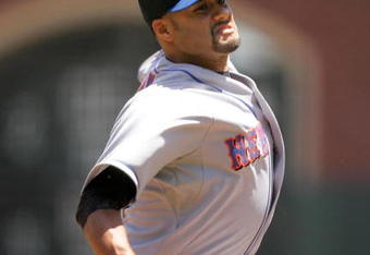 SAN FRANCISCO - MAY 16:  Johan Santana #57 of the New York Mets pitches to the San Francisco Giants at AT&T Park on May 16, 2009 in San Francisco, California.  The Mets won 9-6.  (Photo by Ezra Shaw/Getty Images)