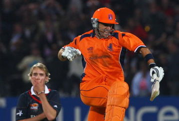 LONDON - JUNE 05:  Ryan ten Doeschate of Netherlands celebrates victory as Stuart Broad of England looks on during the ICC World Twenty20 Group B match between England and the Netherlands at Lord's on June 5, 2009 in London, England.  (Photo by Tom Shaw/Getty Images)