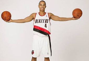 Jbayless_420_080720_crop_340x234