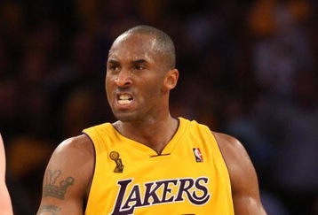 LOS ANGELES, CA - JUNE 04:  Kobe Bryant #24 of the Los Angeles Lakers reacts in the second half against the Orlando Magic in Game One of the 2009 NBA Finals at Staples Center on June 4, 2009 in Los Angeles, California. NOTE TO USER: User expressly acknowledges and agrees that, by downloading and or using this photograph, User is consenting to the terms and conditions of the Getty Images License Agreement.  (Photo by Jed Jacobsohn/Getty Images)