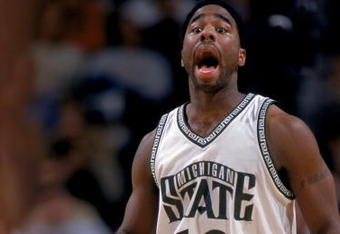 10 Mar 2000: Mateen Cleaves #12 of the Michigan State Spartans dribbles the ball down court during the Big 10 Tournament Championship Game against the Iowa Hawkeyes at the United Center in Chicago, Illinois. The Spartans defeated the Hawkeyes 75-65. Mandatory Credit: Jonathan Daniel  /Allsport