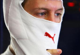 ISTANBUL, TURKEY - JUNE 06:  Sebastian Vettel of Germany and Red Bull Racing prepares to drive on his way to taking pole position during qualifying for the Turkish Formula One Grand Prix at Istanbul Park on June 6, 2009, in Istanbul, Turkey.  (Photo by Paul Gilham/Getty Images)