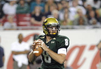 TAMPA, FL - OCTOBER 2:  Quarterback Matt Grothe #8 of the University of South Florida Bulls sets to pass against the Pittsburgh Panthers at Raymond James Stadium on October 2, 2008 in Tampa, Florida.  (Photo by Al Messerschmidt/Getty Images)