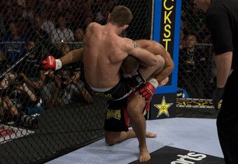 09_lawler_vs_shields_6p1y3098_crop_340x234