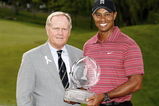 DUBLIN, OH - JUNE 07: Jack Nicklaus presents Tiger Woods with the trophy after his one-stroke victory at the Memorial Tournament at the Muirfield Village Golf Club on June 7, 2009 in Dublin, Ohio. (Photo by Scott Halleran/Getty Images)