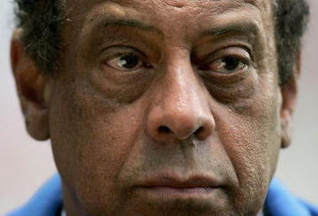 NEWCASTLE, UNITED KINGDOM - MARCH 30: Carlos Alberto, the Azerbaijan manager  looks on during the FIFA World Cup Group 6 Qualifying match between England and Azerbaijan at St. James' Park on March 30, 2005 in Newcastle, England  (Photo by Michael Steele/Getty Images)
