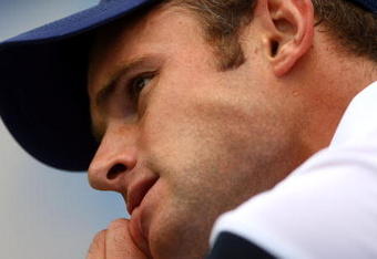 LONDON, ENGLAND - JUNE 09: Andy Roddick of USA looks on during the men's second round match against Kristof Vliegen of Belgium during Day 2 of the the AEGON Championship at Queens Club on June 9, 2009 in London, England. (Photo by Julian Finney/Getty Images)