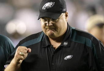PHILADELPHIA - SEPTEMBER 21: Head coach Andy Reid of the Philadelphia Eagles pumps his fist in celebration as he leaves the field after their game against the Pittsburgh Steelers on September 21, 2008 at Lincoln Financial Field in Philadelphia, Pennsylvania. The Eagles won 15-6.  (Photo by Chris Gardner/Getty Images)