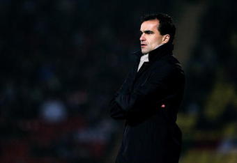 WATFORD, UNITED KINGDOM - FEBRUARY 17:  Swansea Manager Roberto Martinez looks on during the Coca-Cola Championship match between Watford and Swansea City at Vicarage Road on February 17, 2009 in Watford, England.  (Photo by Dean Mouhtaropoulos/Getty Images)