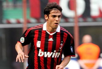 MILAN, ITALY - MAY 24:  AC Milan forward Kaka in action during AC Milan v AS Roma on May 24, 2009 in Milan, Italy.  (Photo by Vittorio Zunino Celotto/Getty Images)