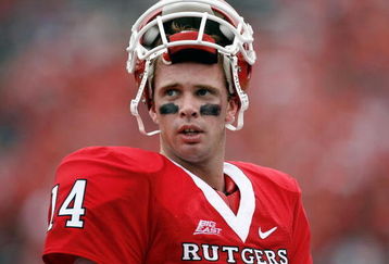 PISCATAWAY, NJ - SEPTEMBER 27:  Quarterback Mike Teel #14 of the Rutgers Scarlet Knights during the first quarter against the Morgan State Bears at Rutgers Stadium on September 27, 2008 in Piscataway, New Jersey.  (Photo by Jarrett Baker/Getty Images)