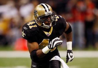 NEW ORLEANS - DECEMBER 07:  Roman Harper #41 of the New Orleans Saints runs against  the Atlanta Falcons on December 7, 2008 at the Superdome in New Orleans, Louisiana.  (Photo by Chris Graythen/Getty Images)
