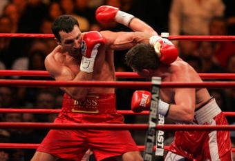 NEW YORK - FEBRUARY 23:  Wladimir Klitschko (L) of Ukraine trades punches with Sultan Ibragimov (R) of Russia during their WBO and IBF/IBO Unification Heavyweight World Championship bout on February 23, 2008 at Madison Square Garden in New York City.  (Photo by Chris Trotman/Getty Images)