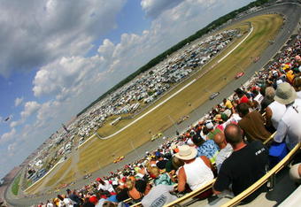 BROOKLYN, MI - AUGUST 17: A general view of cars racing during the NASCAR Sprint Cup Series 3M Performance 400 at Michigan International Speedway on August 17, 2008 in Brooklyn, Michigan.  (Photo by Ronald Martinez/Getty Images)